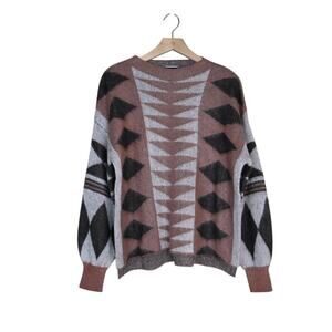 Daytrip Women's S Aztec Print Sweater